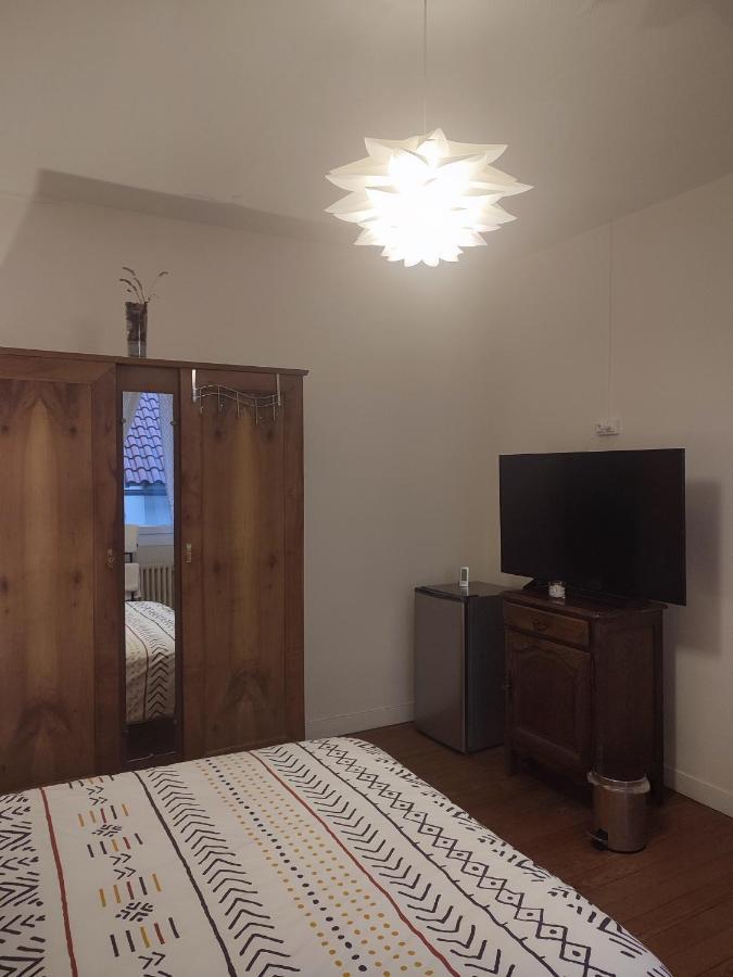 La Flocellière Chambre D'Hotes Chez Denflo מראה חיצוני תמונה